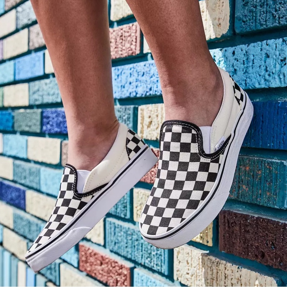Vans UniSex Checkered Slip Ons Size 6.5 juniors
NWOT - Picture 2 of 10